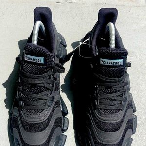 Adidas Sz 7 Climacool